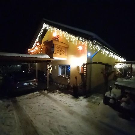 Ferienwohnung Waldrast Lenzkirch Bagian luar foto